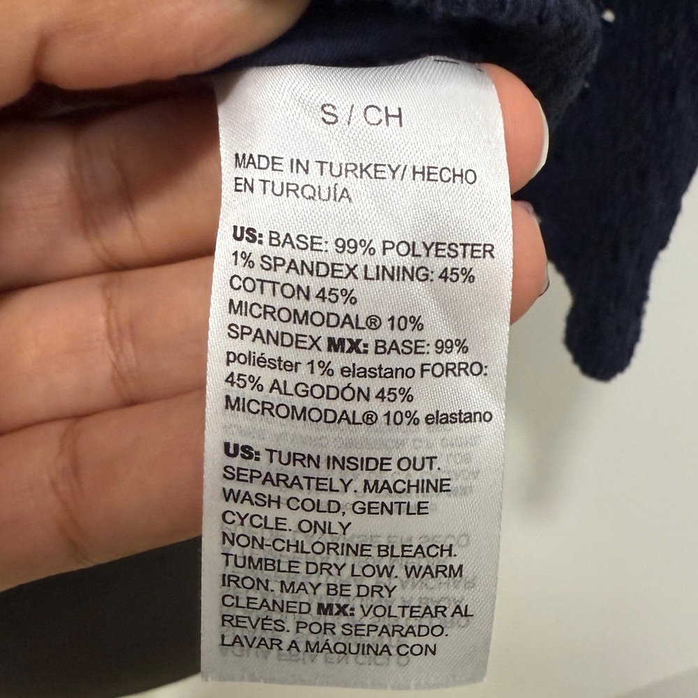 Chico's Navy‎ Blue V-Neck Top - Picture 3 of 4